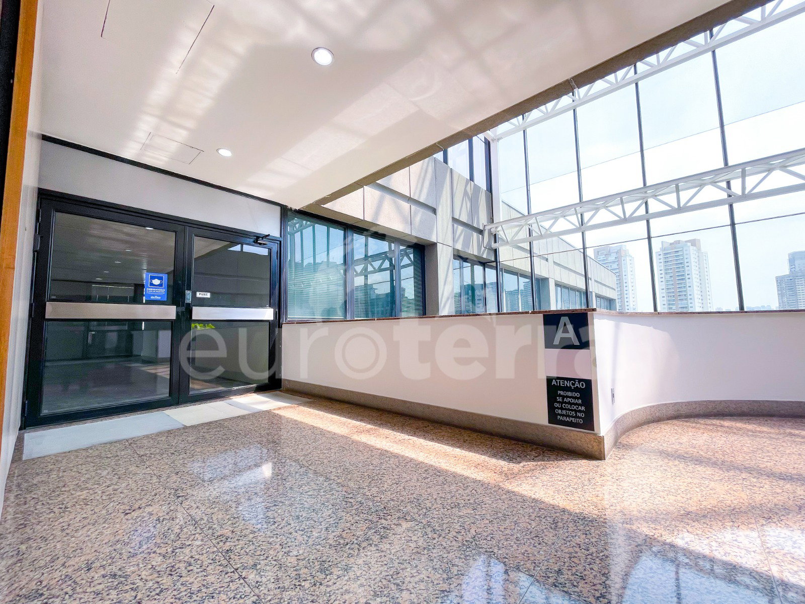 Comercial Chacara em Santo Antonio Sao Paulo 526m2