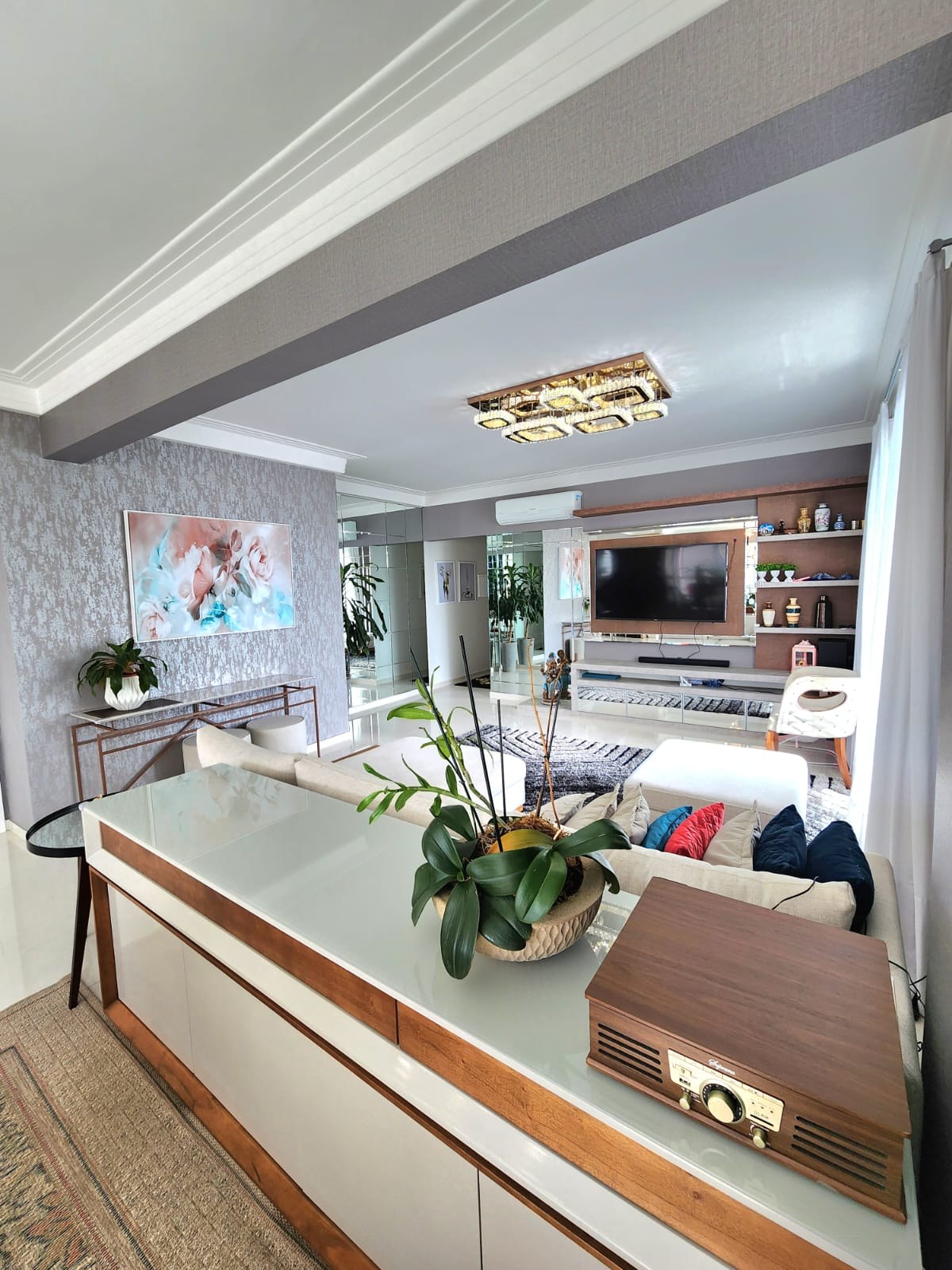 Central Tower - Apartamento 4 quartos Meia Praia Itapema