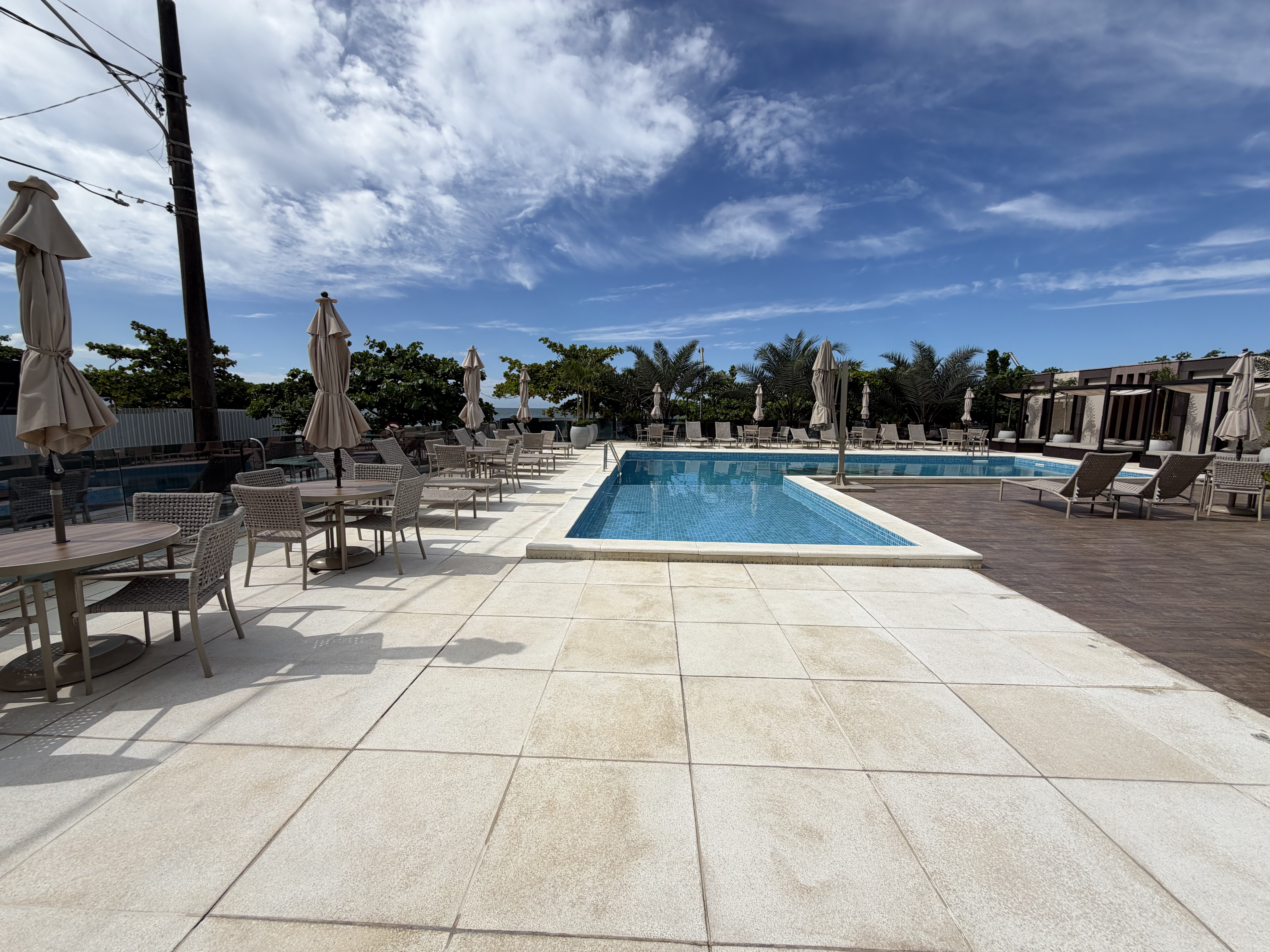 ED. VENEZIA RESIDENZIALE- AP. 501 — FRENTE MAR