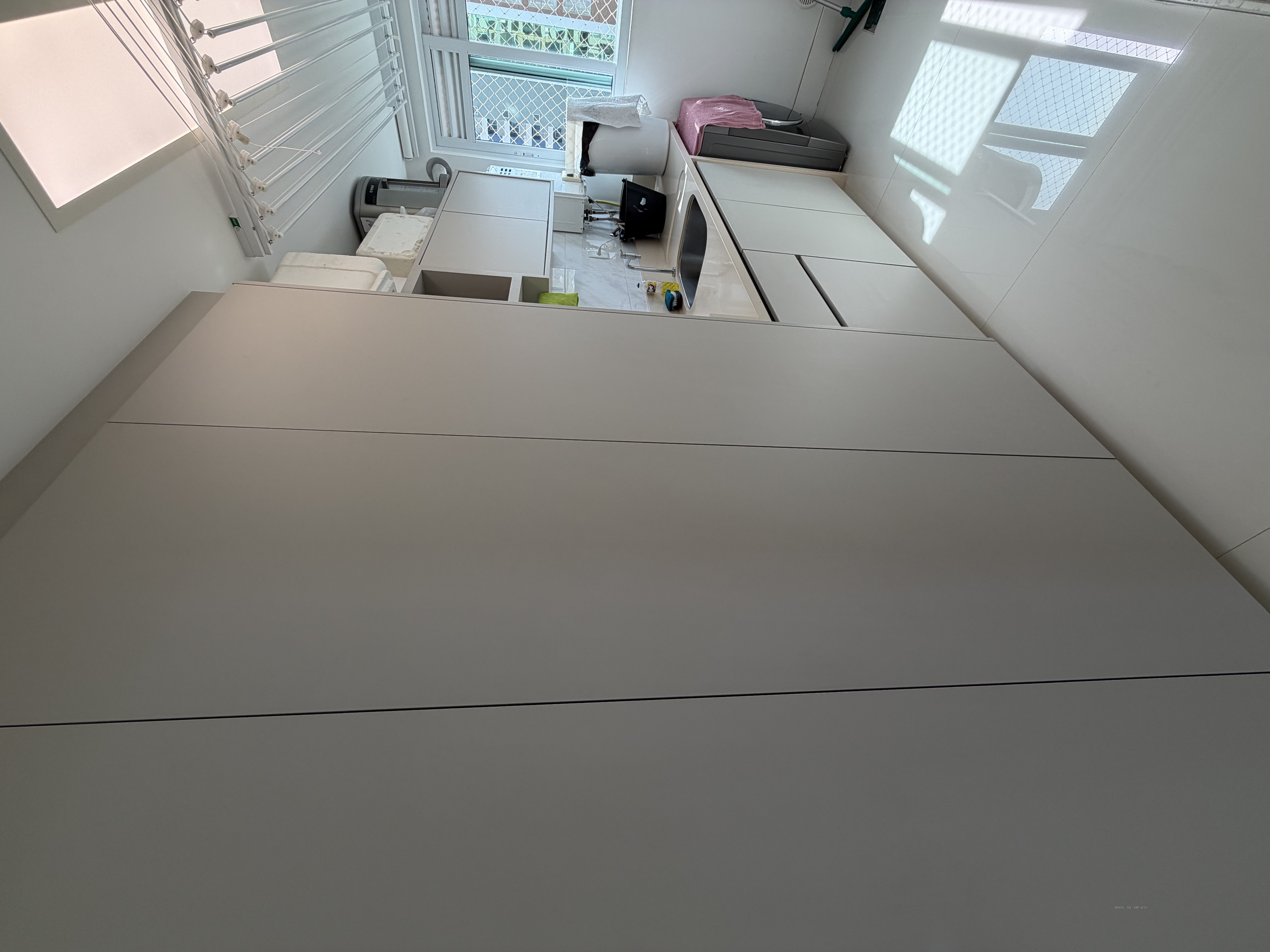 ED. VENEZIA RESIDENZIALE- AP. 501 — FRENTE MAR