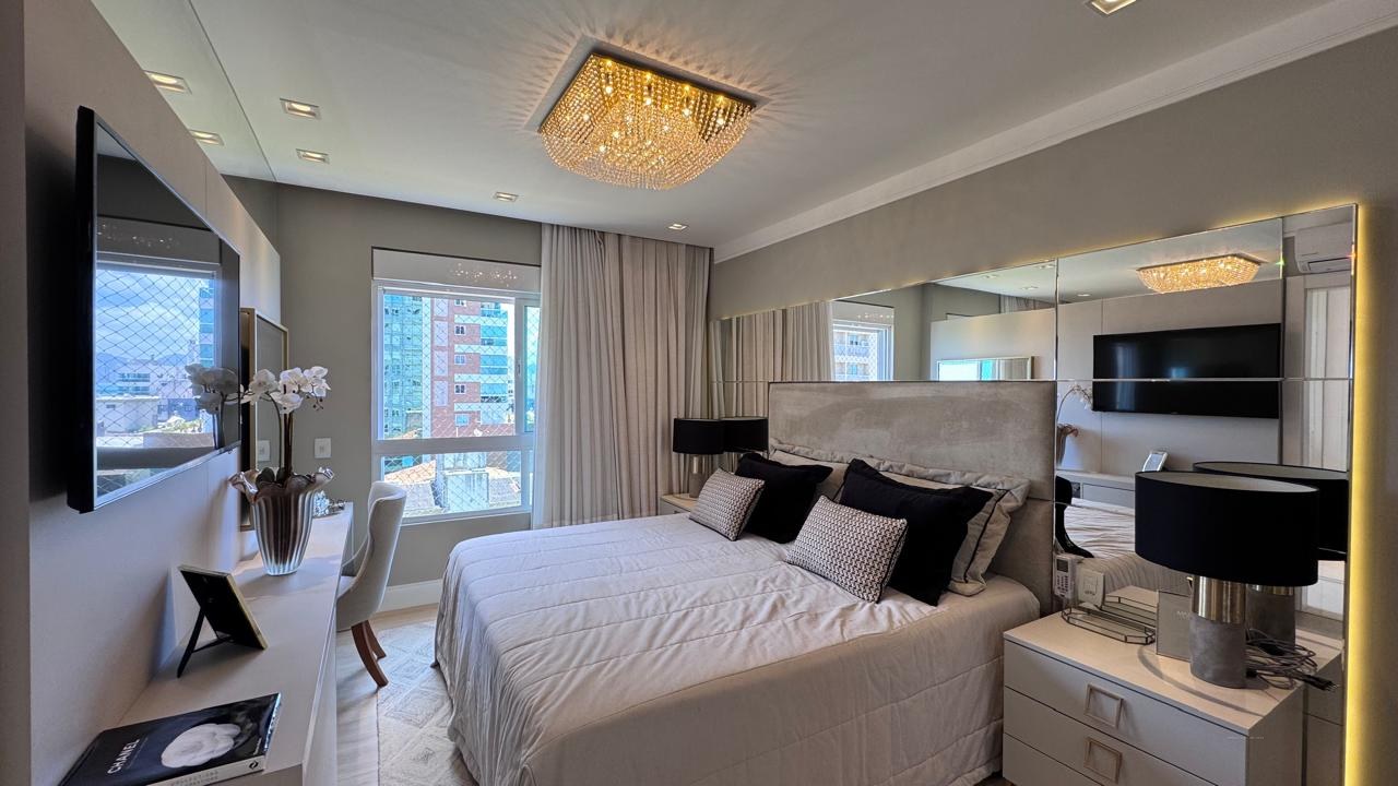 ED. VENEZIA RESIDENZIALE- AP. 501 — FRENTE MAR