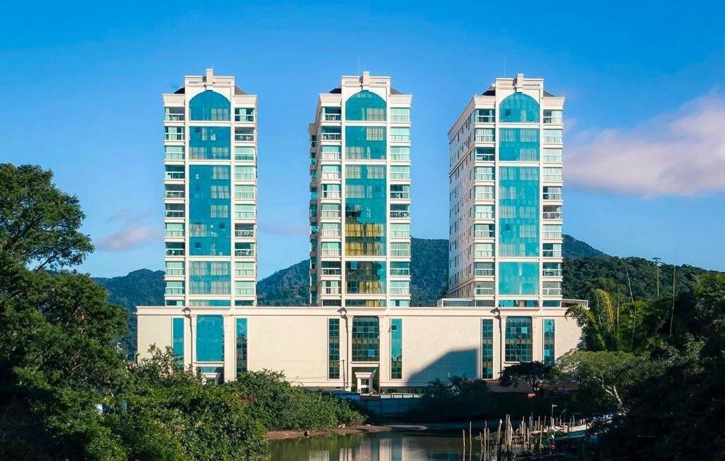 Le Tre Torri - Itapema-SC