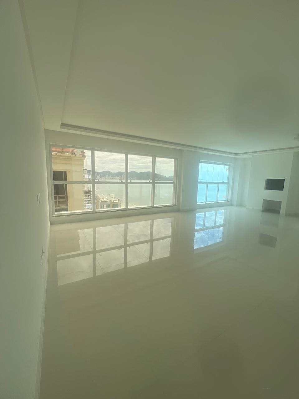 Gran Provence — 2302