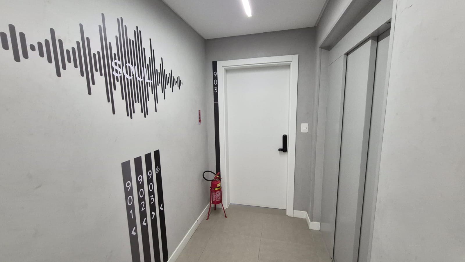 Apartamento 70m² — (Locação Anual)