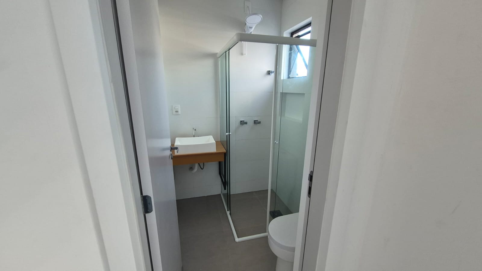 Apartamento 70m² — (Locação Anual)