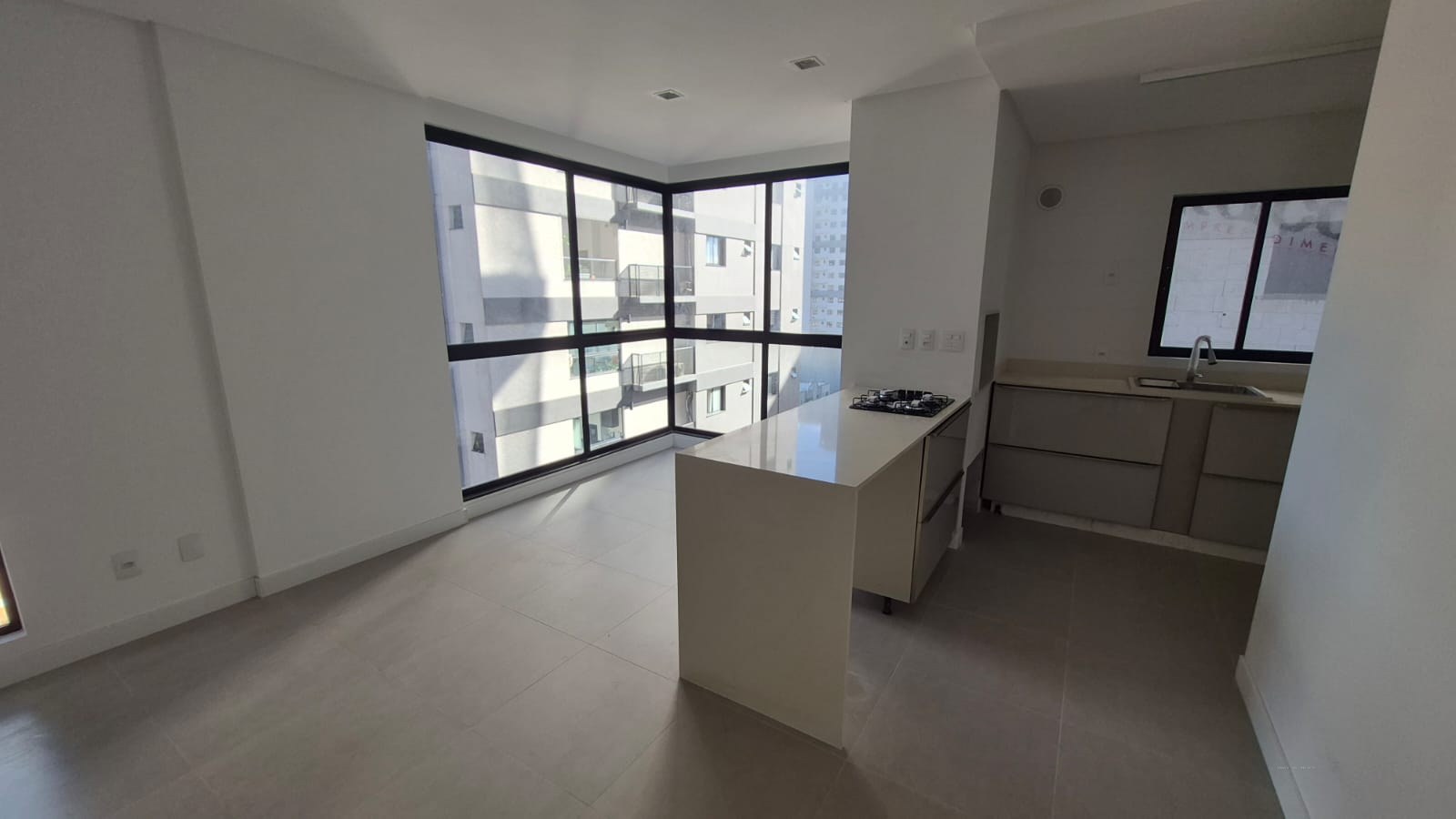 Apartamento 2 quartos em Itapema Morretes