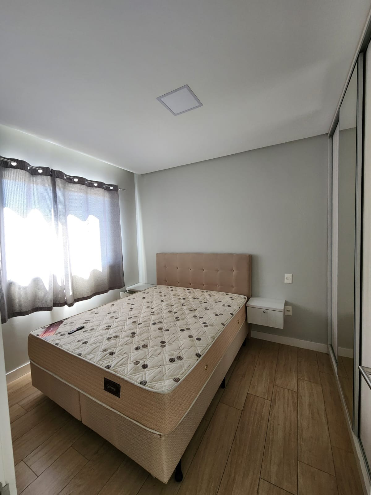 Home Club Condomínio AROEIRAS - 2 quartos (1 suite)