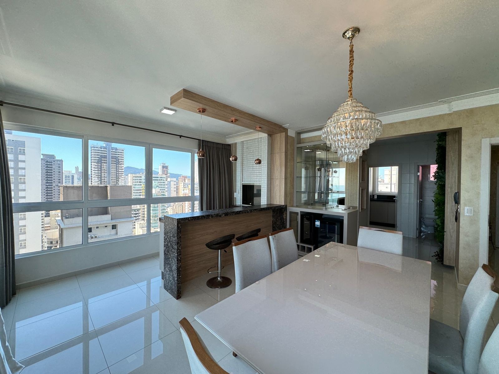 Central Tower  — APTO 1901