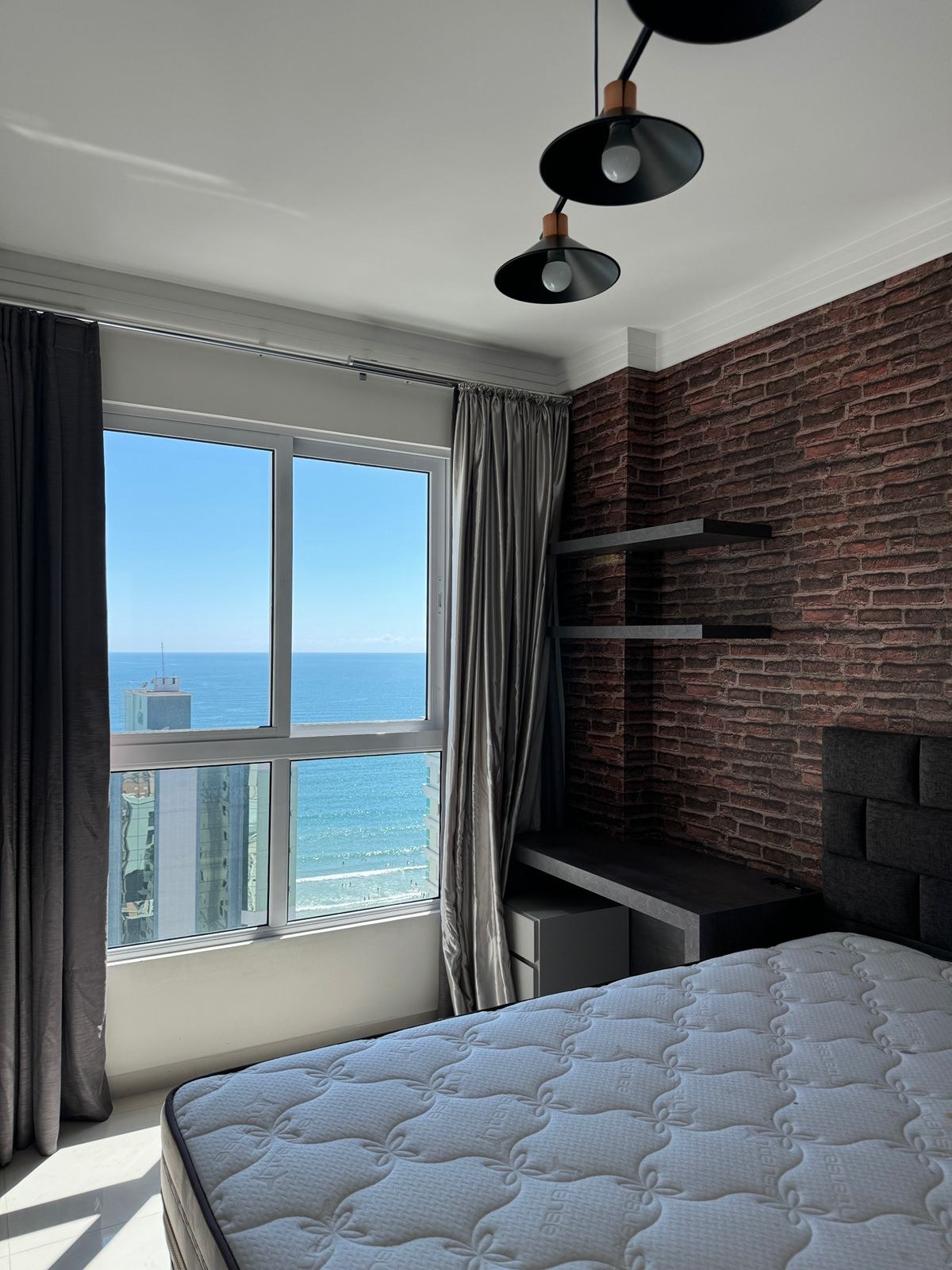 Central Tower  — APTO 1901