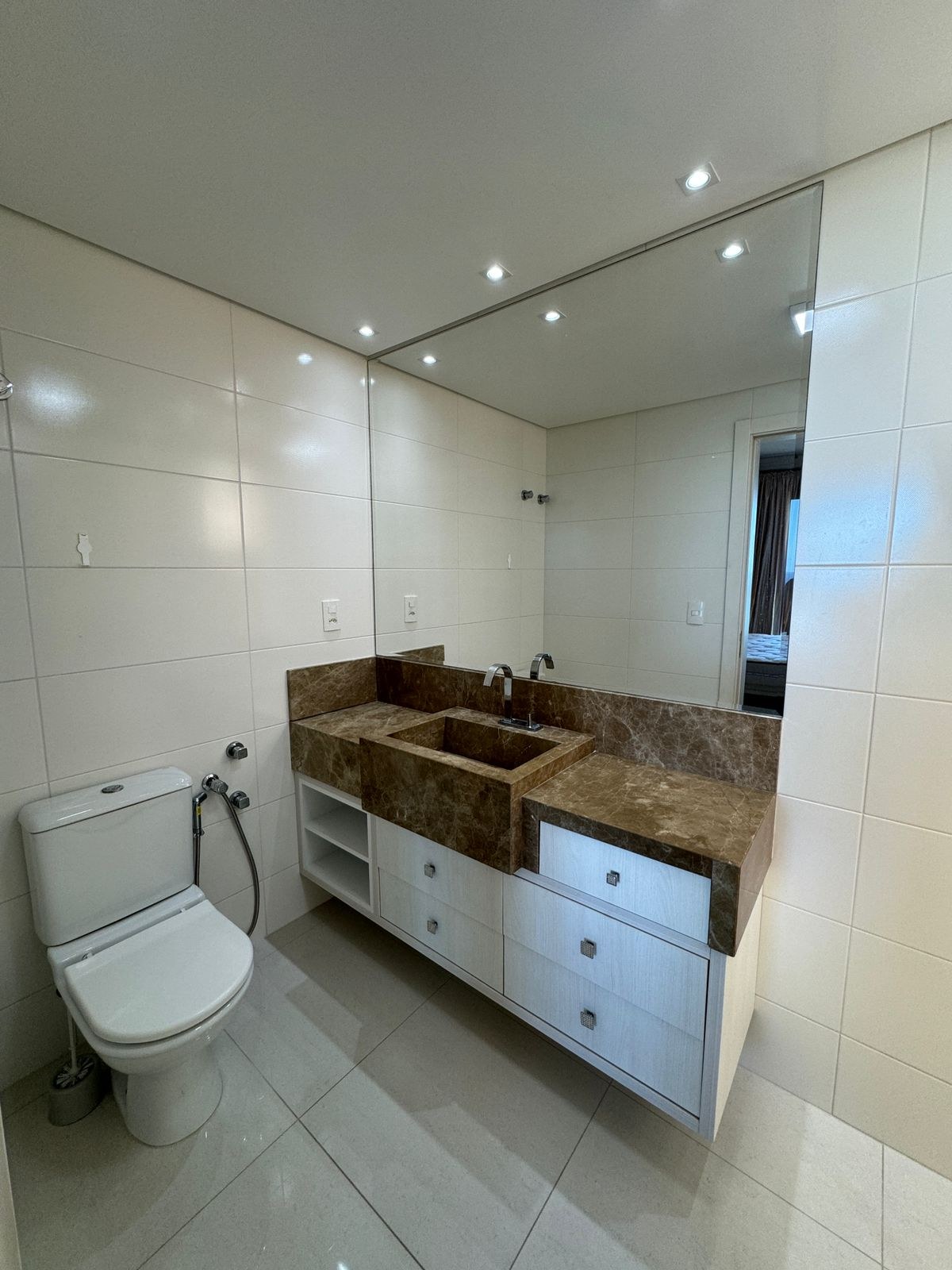 Central Tower  — APTO 1901