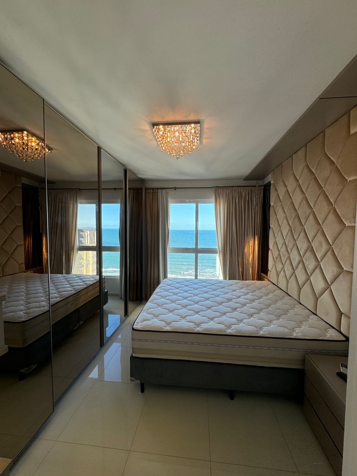 Central Tower  — APTO 1901