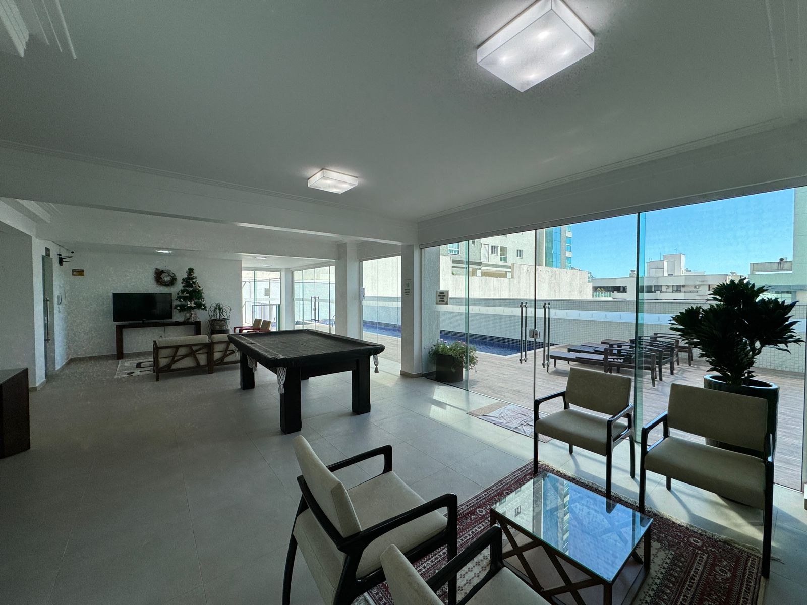 Central Tower  — APTO 1901