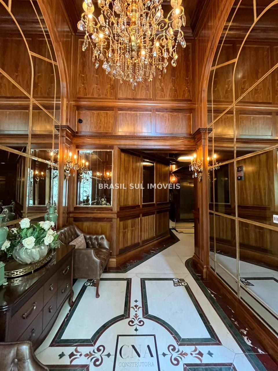 Edifício Vogue - CNA — Apartamento 1701